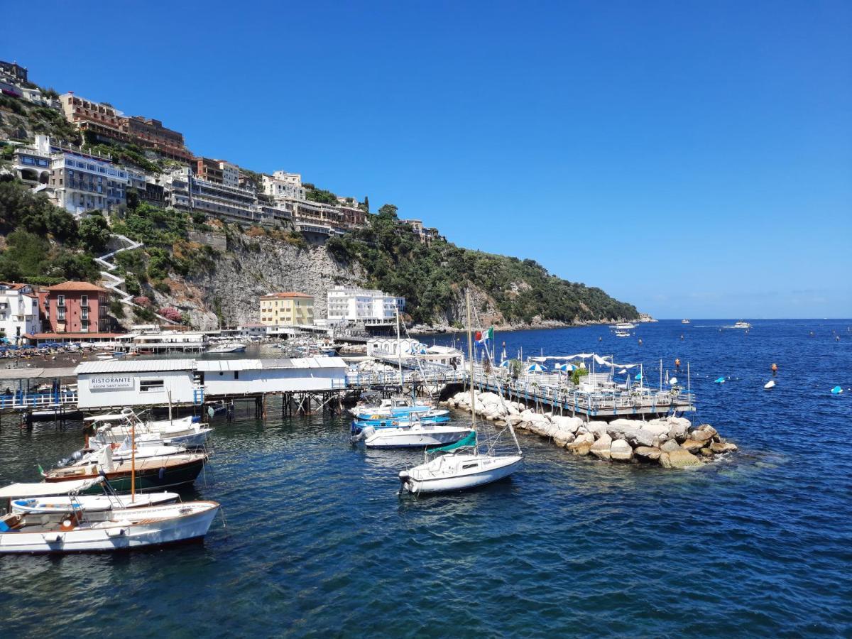 Marina Grande Inn Sorrento Kültér fotó